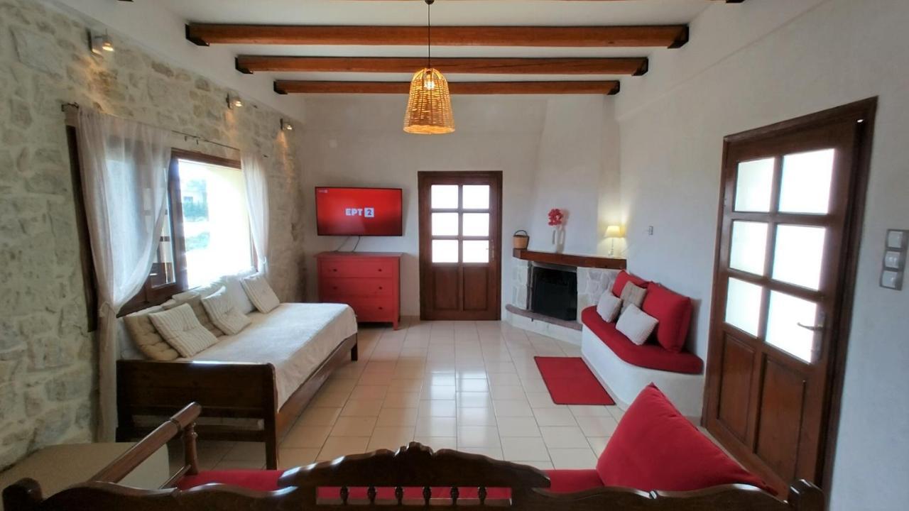 Malvazia Residence Kamilari Exterior foto